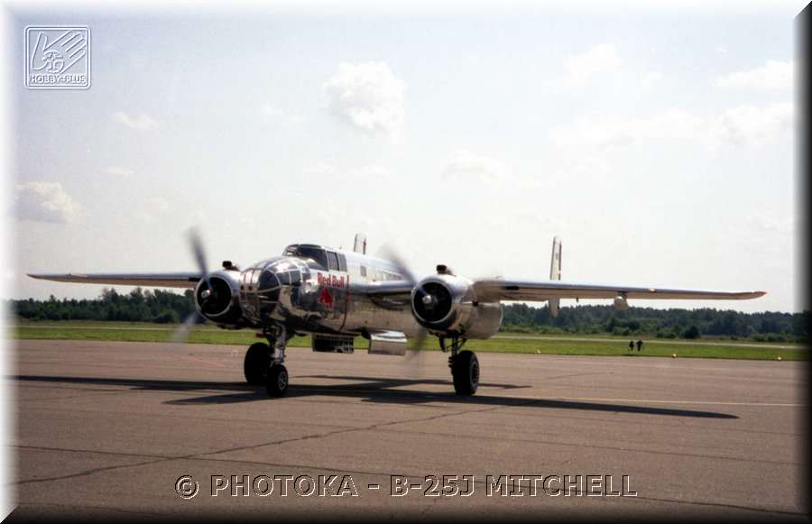 b25_33.jpg